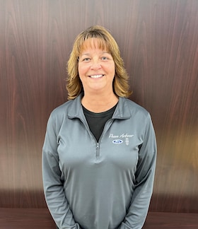 Staff member Veronica Kaiser from ID_d66f3f0dc053