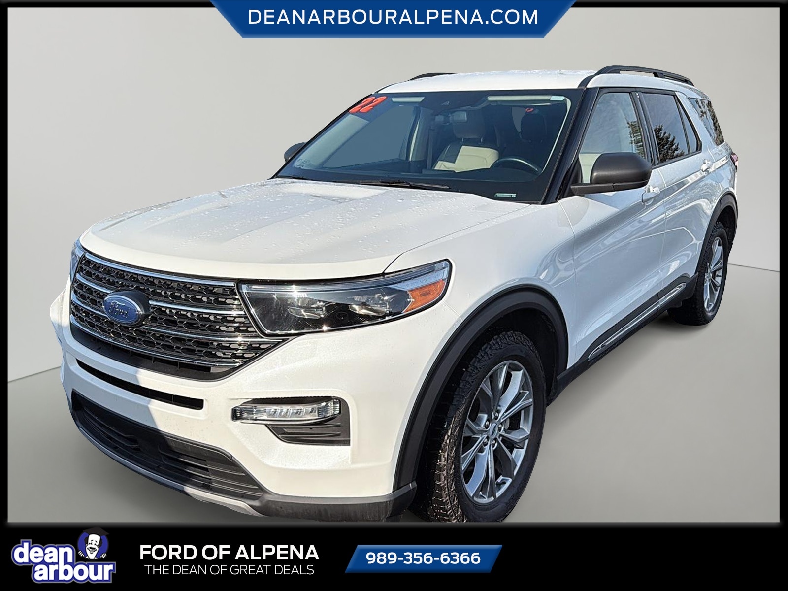2022 Ford Explorer XLT's photo