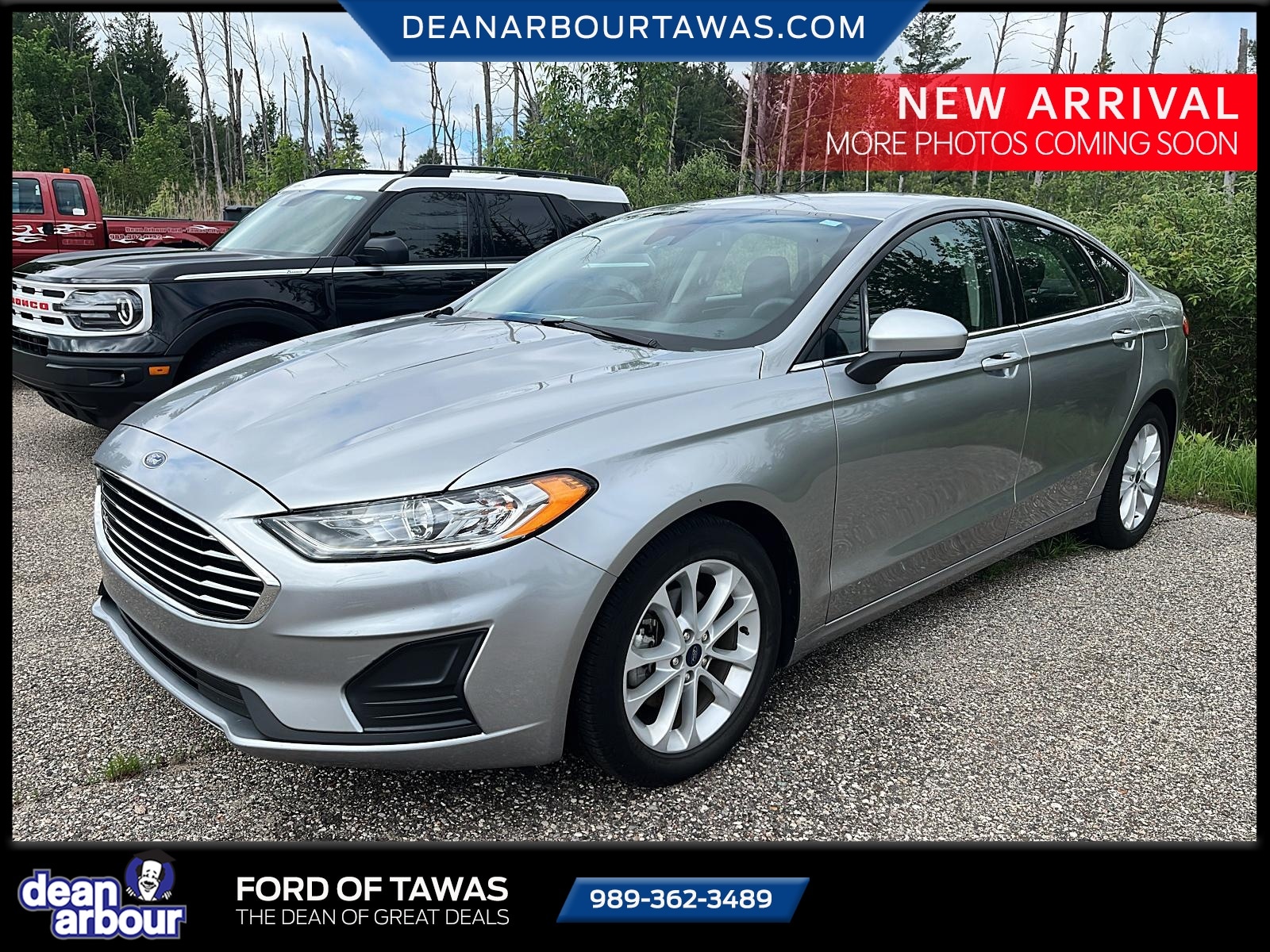 2020 Ford Fusion SE FWD's photo