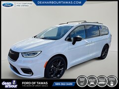 2025 Chrysler Pacifica Limited Van Passenger Van