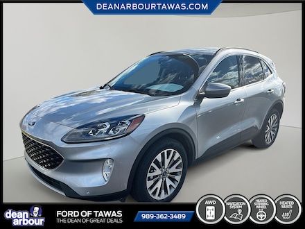 2022 Ford Escape Titanium SUV