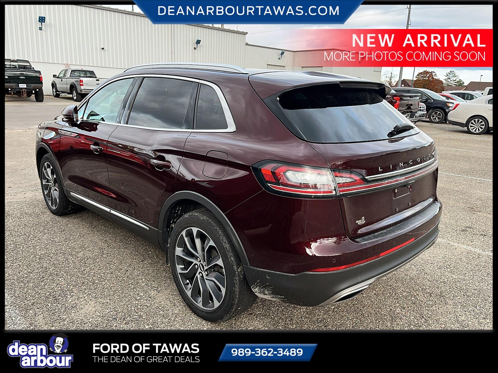 2022 Lincoln Nautilus Reserve photo 4