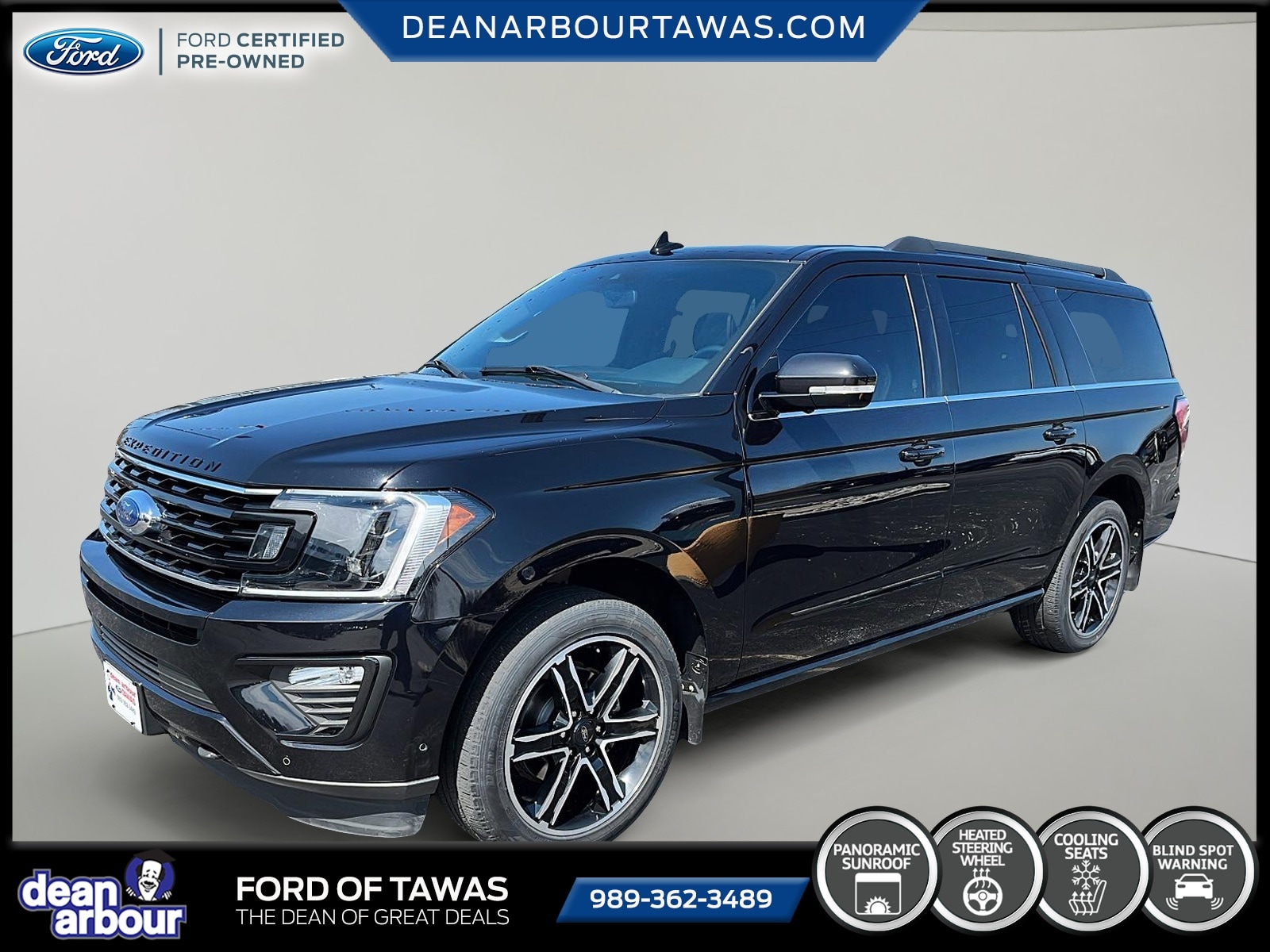 2021 Ford Expedition Limited's photo