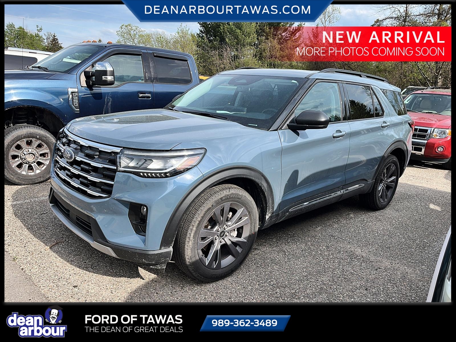 2025 Ford Explorer Active 4WD (PL535)'s photo
