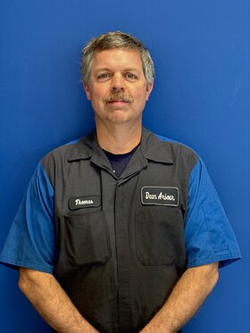 Staff member Thomas Hollenbeck from ID_eb28b4e567e5