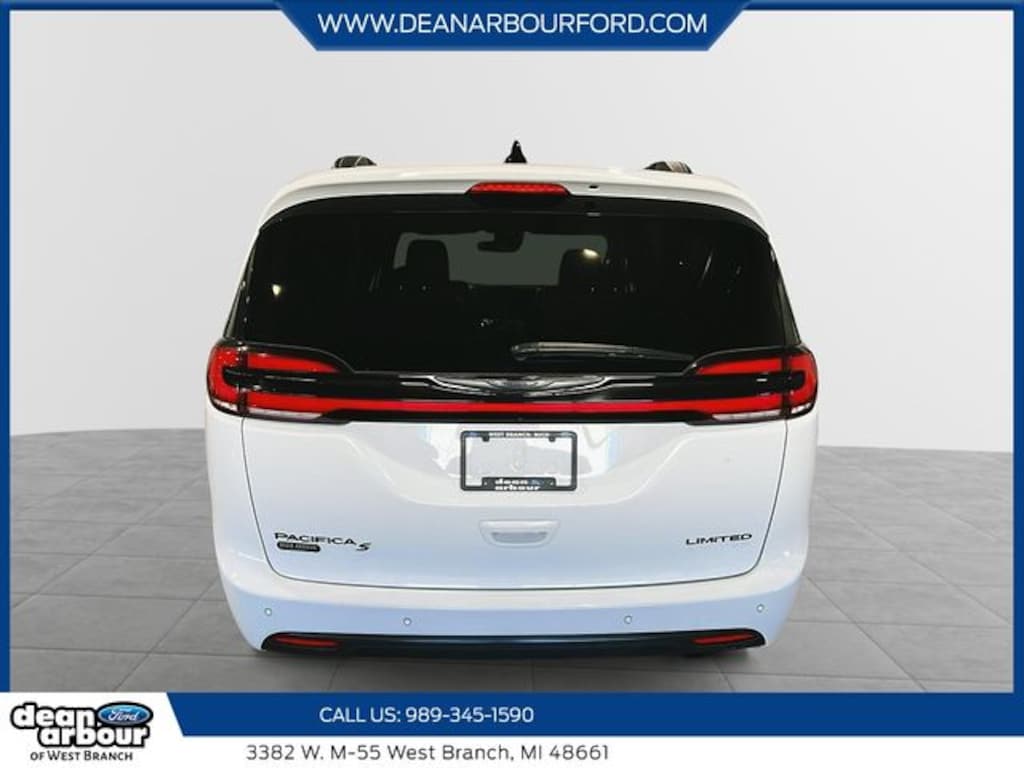 Certified 2025 Chrysler Pacifica Limited Minivan/Van