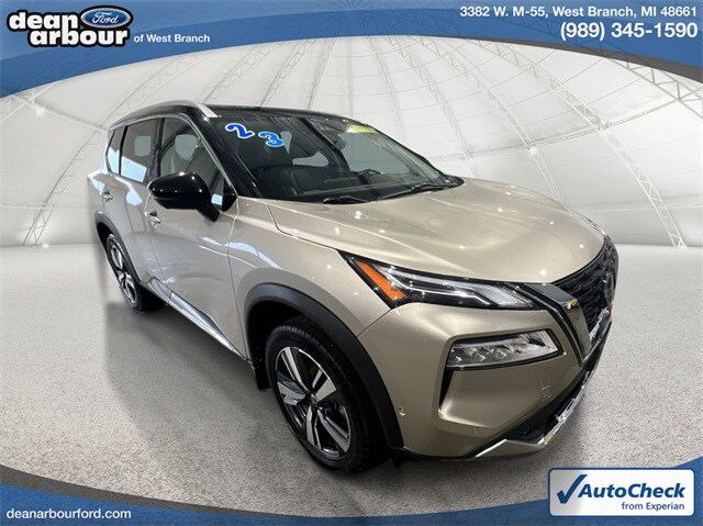 Used 2021 Nissan Rogue Platinum with VIN JN8AT3DD5MW309240 for sale in West Branch, MI