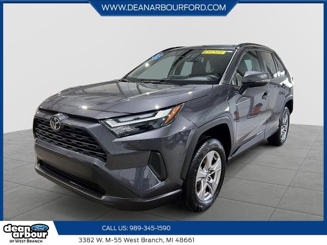 2025 Toyota RAV4 XLE AWD's photo