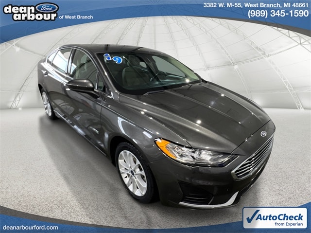 Used 2019 Ford Fusion Hybrid SE with VIN 3FA6P0LU8KR241527 for sale in West Branch, MI