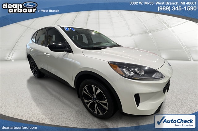 Used 2021 Ford Escape SE with VIN 1FMCU9BZ9MUB21783 for sale in West Branch, MI