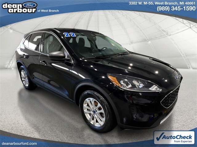 Used 2022 Ford Escape SE with VIN 1FMCU9G62NUB71425 for sale in West Branch, MI