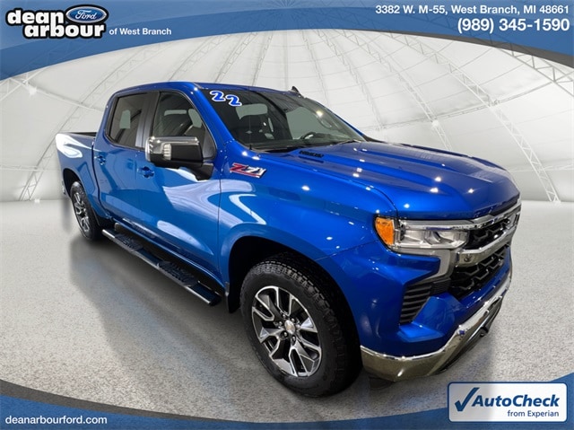 Used 2022 Chevrolet Silverado 1500 LT with VIN 1GCUDDET9NZ511130 for sale in West Branch, MI