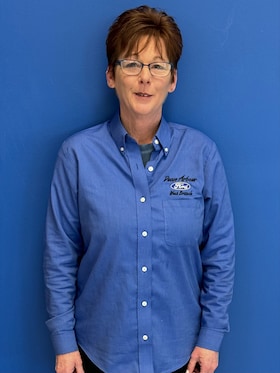 Staff member Lora Blood from ID_eb28b4e567e5