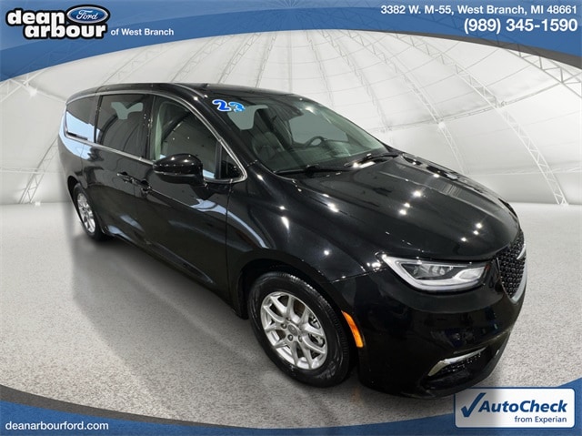 Used 2023 Chrysler Pacifica Touring L with VIN 2C4RC1BGXPR625374 for sale in West Branch, MI