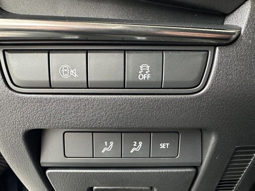 2024 Mazda Mazda3 Hatchback 2.5 s Preferred photo 8