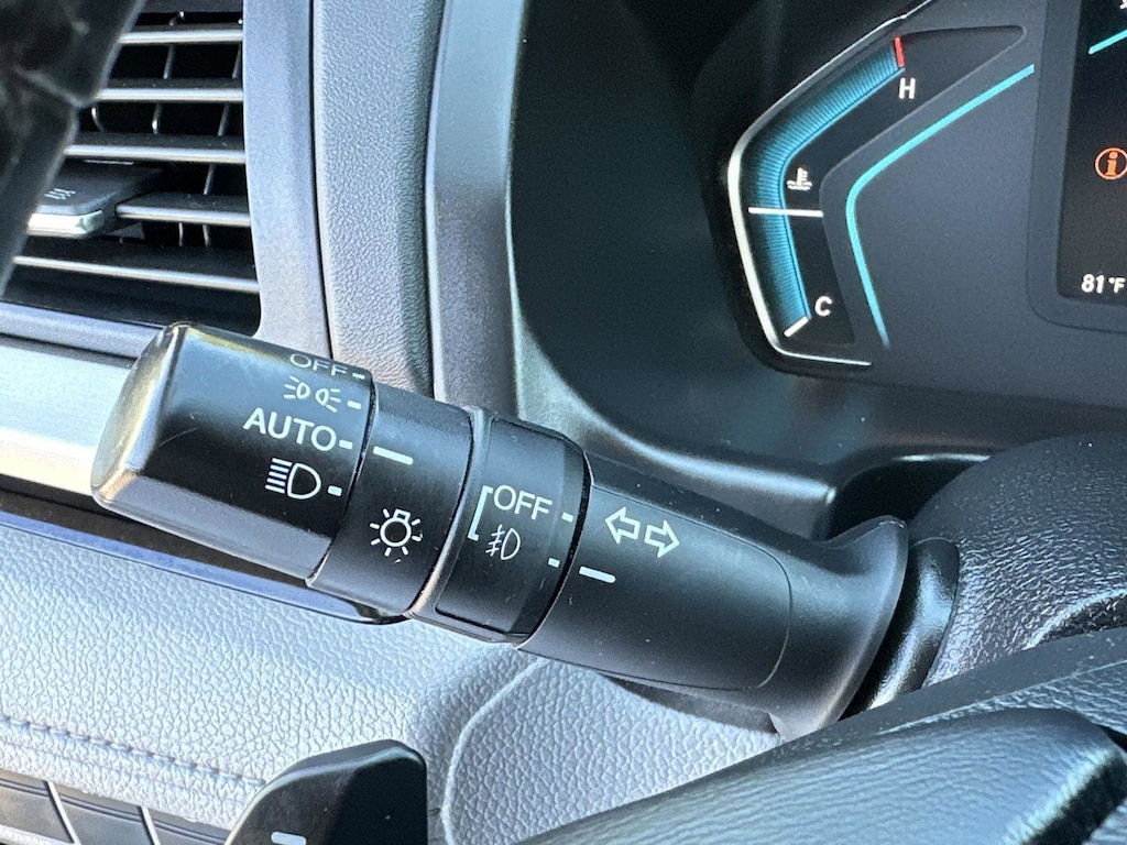 2022 Honda Odyssey Touring photo 14