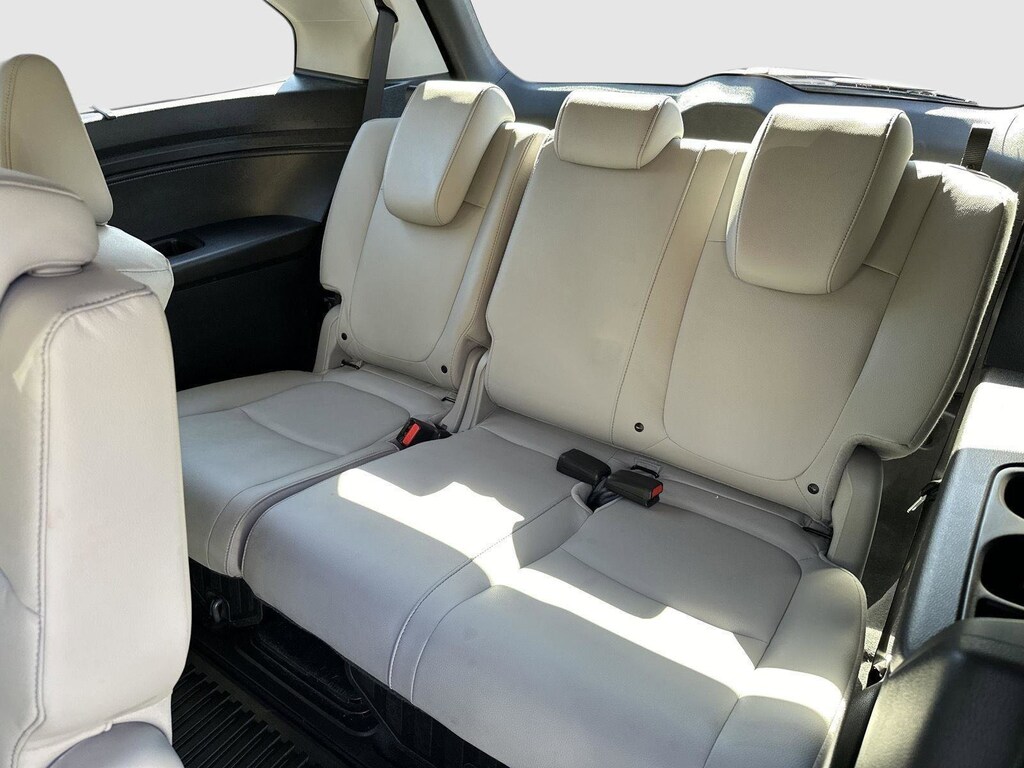 2022 Honda Odyssey Touring photo 38