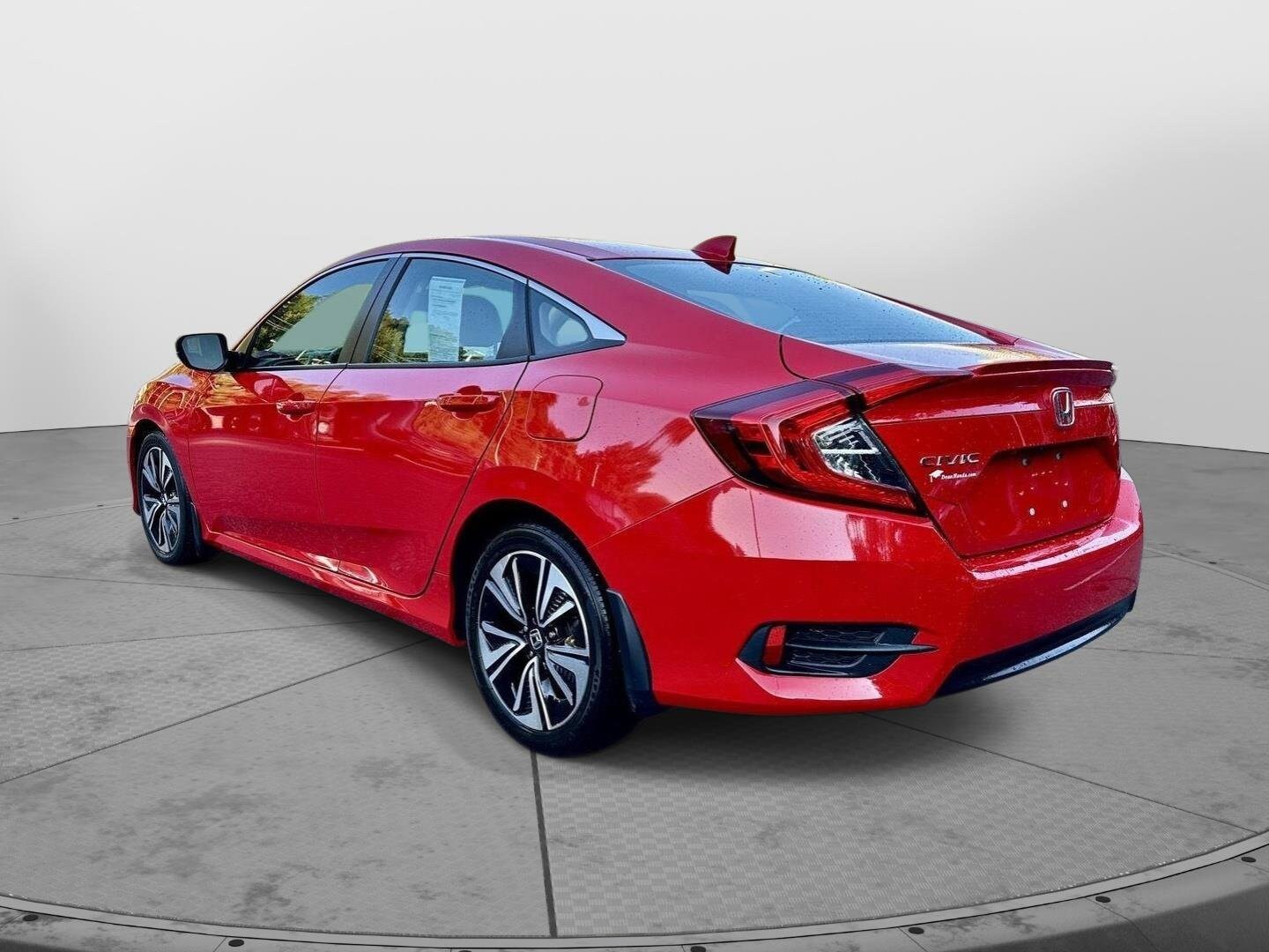 2017 Honda Civic EX-L photo 3