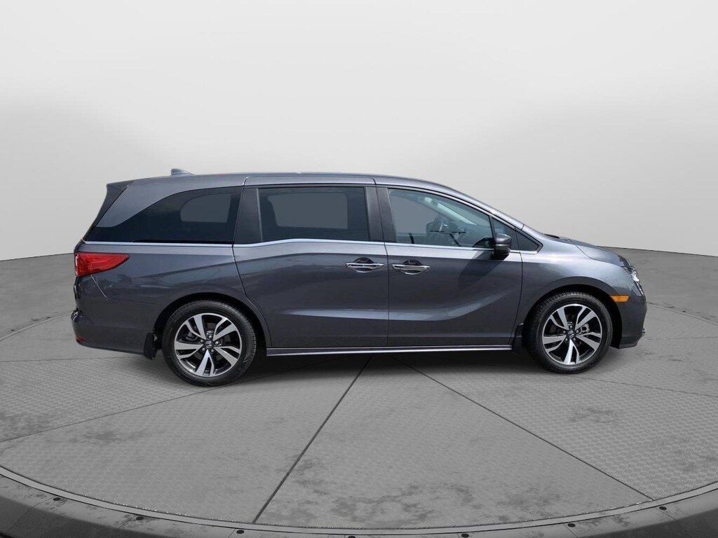 Certified 2024 Honda Odyssey Touring Van