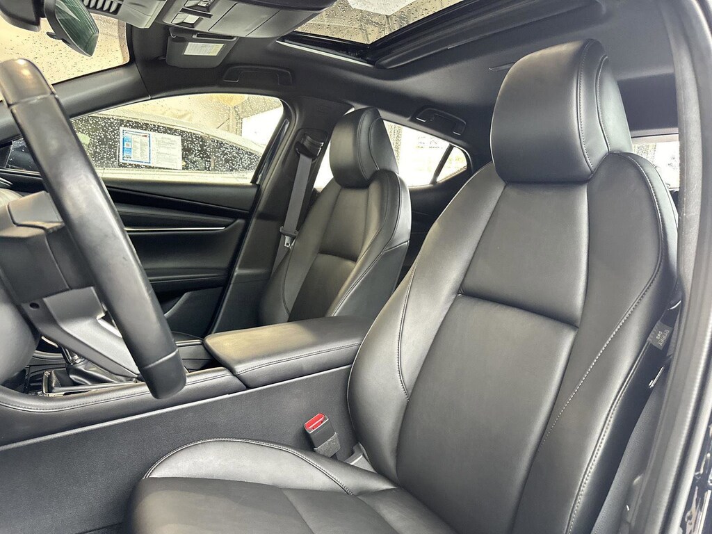 2024 Mazda Mazda3 Hatchback 2.5 s Preferred photo 26