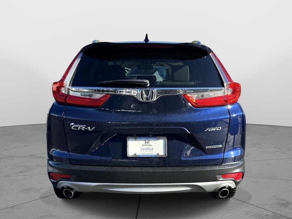 2018 Honda CR-V Touring photo 4
