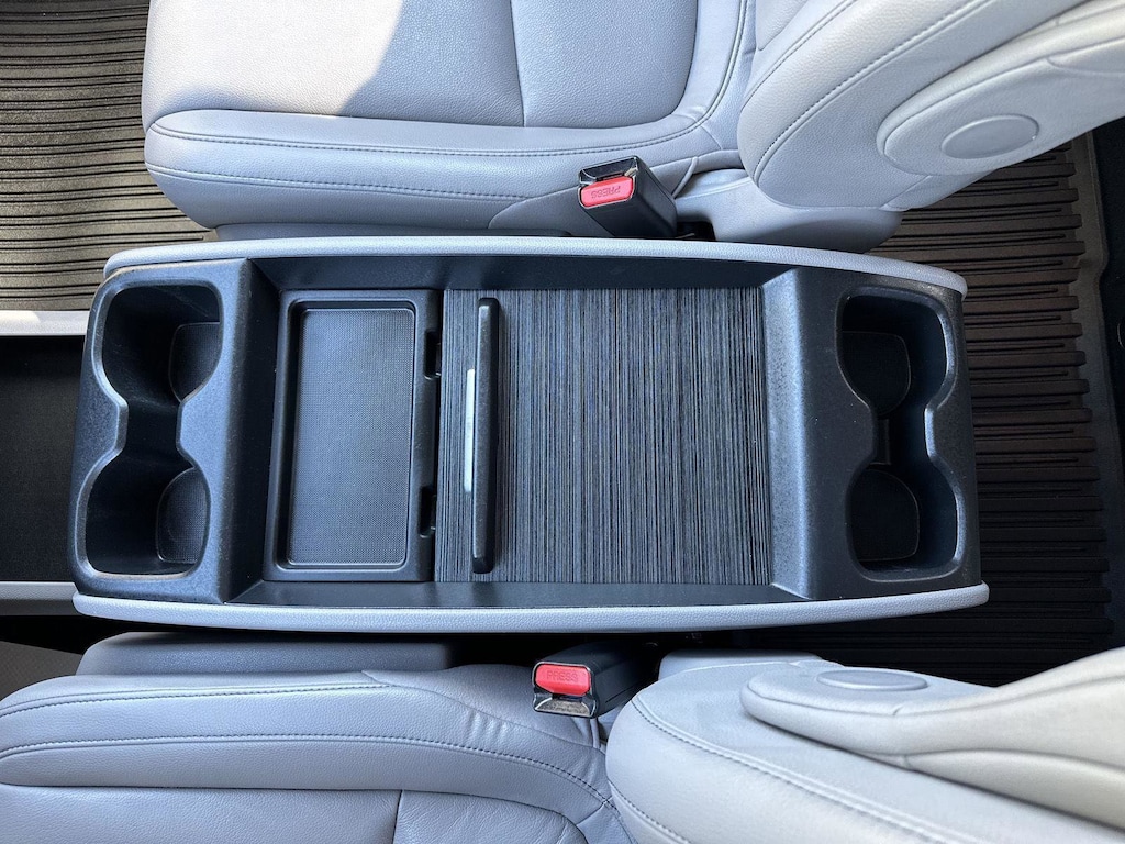 2022 Honda Odyssey Touring photo 26
