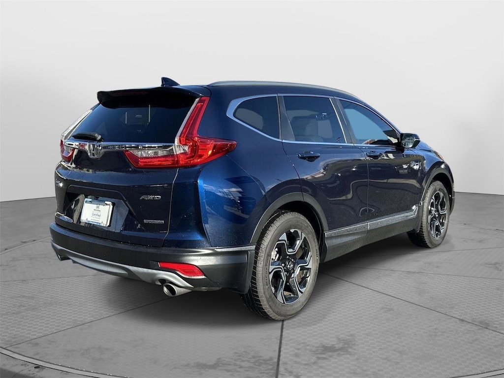 2018 Honda CR-V Touring photo 3