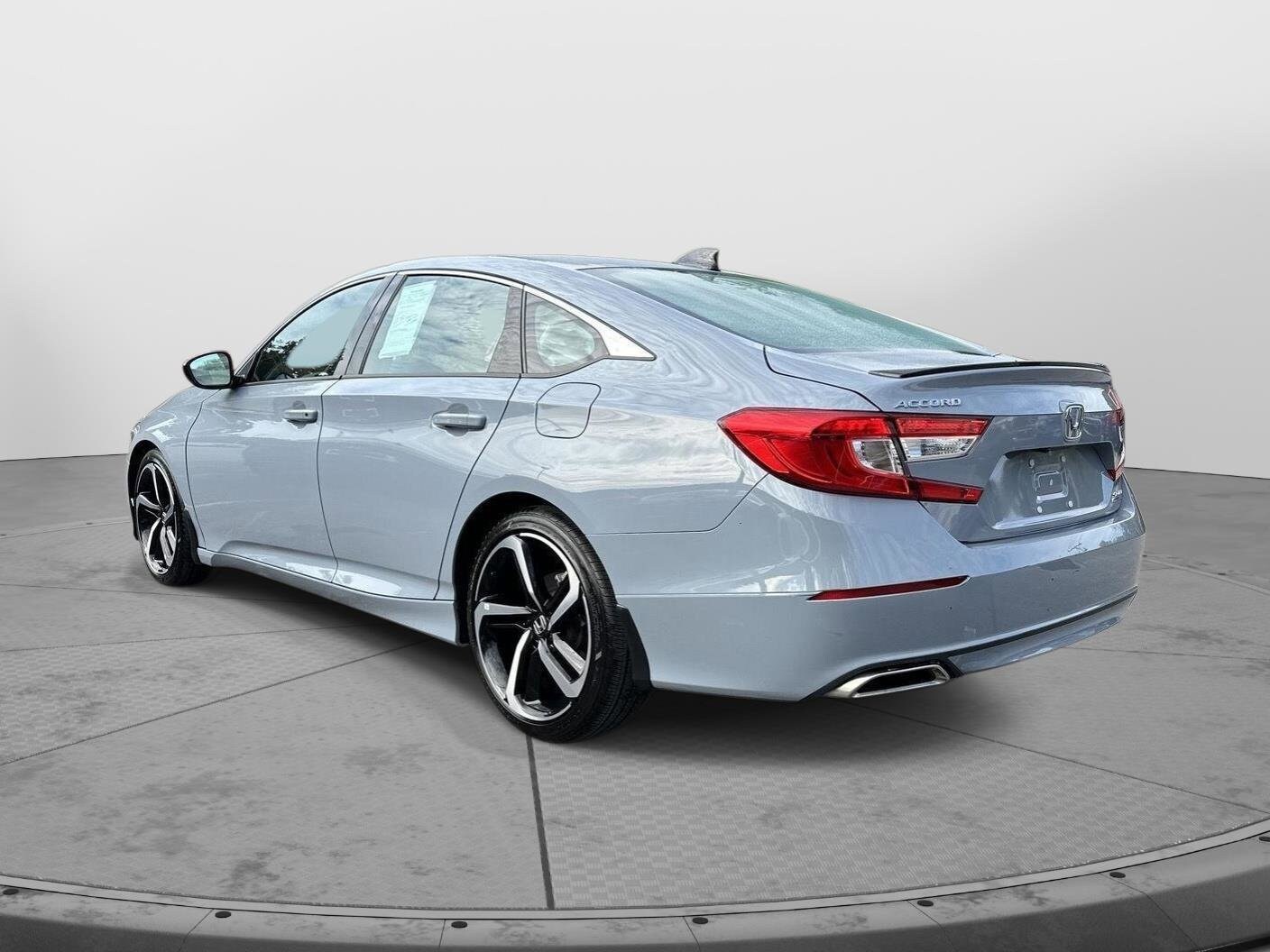 2022 Honda Accord Sport SE 1.5T photo 3