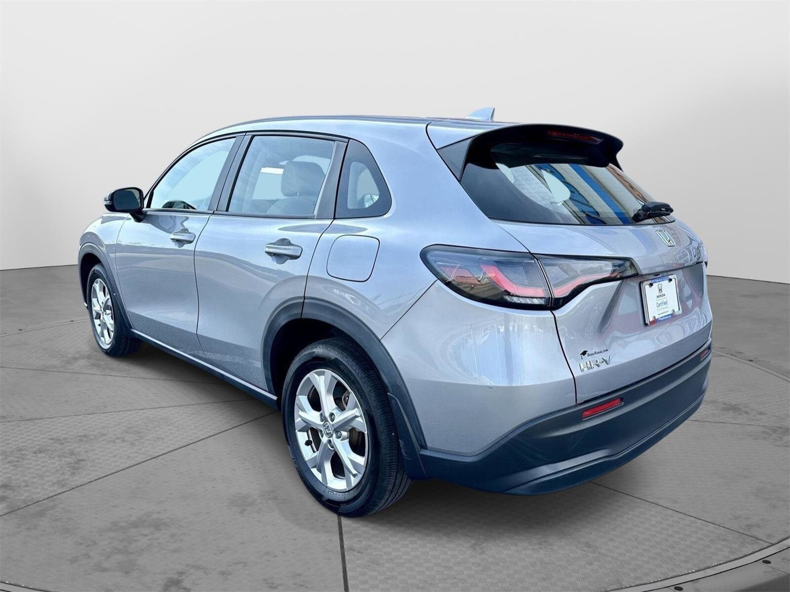 2023 Honda HR-V LX photo 2