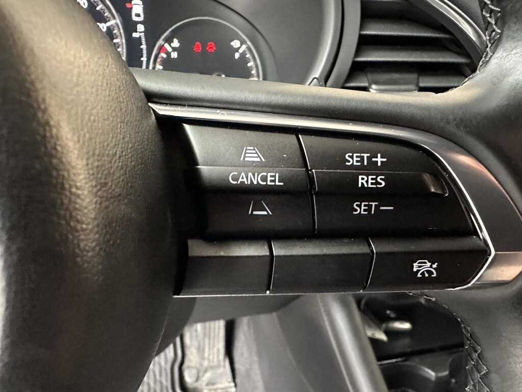 2024 Mazda Mazda3 Hatchback 2.5 s Preferred photo 11