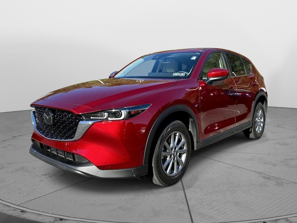 2023 Mazda CX-5 2.5 S Preferred photo 2