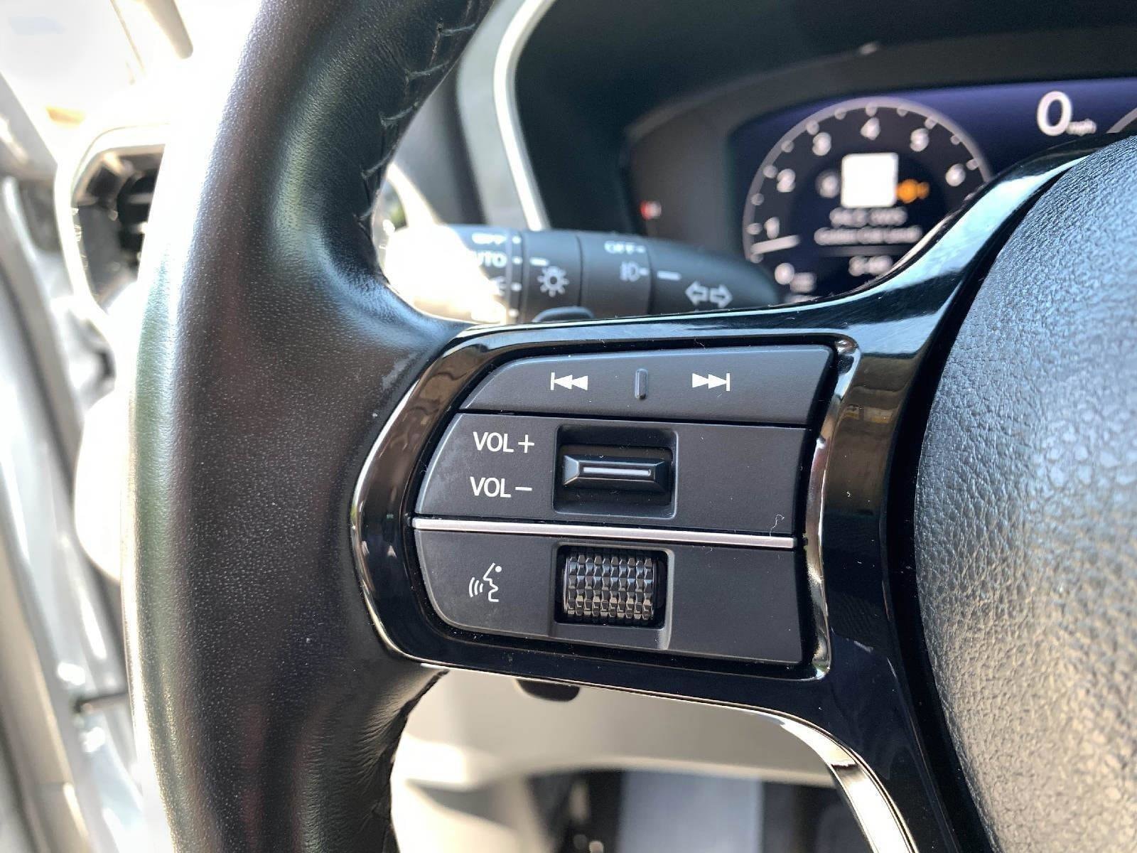 2023 Honda Pilot Elite - Photo 16