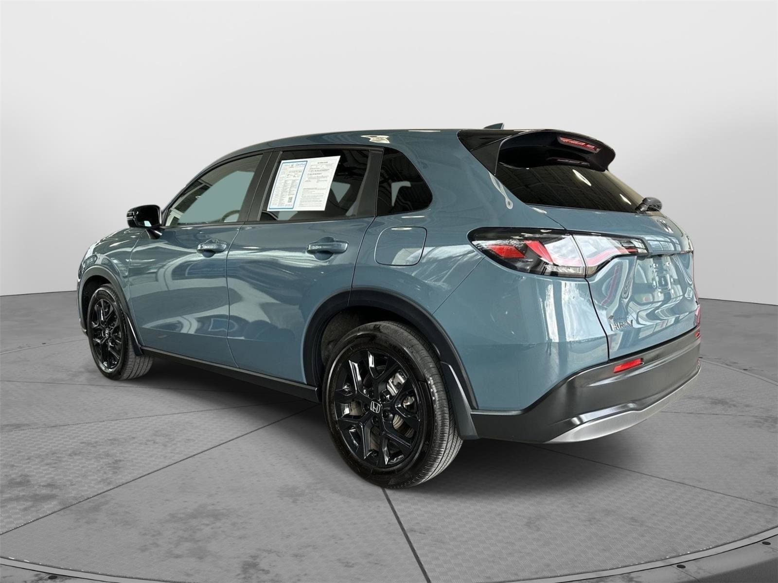 2025 Honda HR-V Sport photo 3