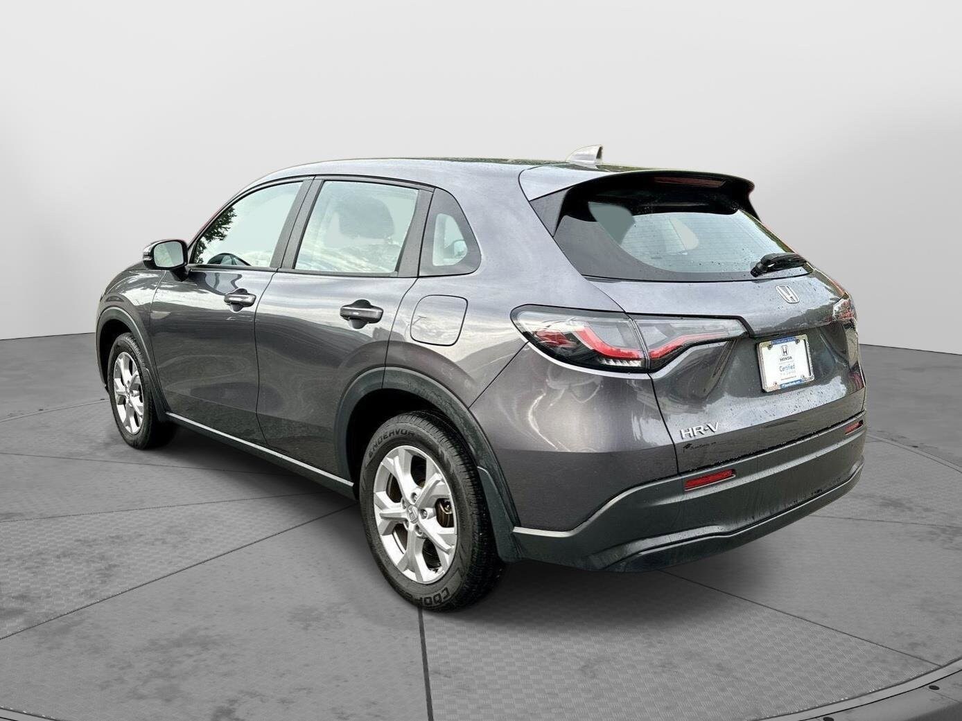 2023 Honda HR-V LX photo 3