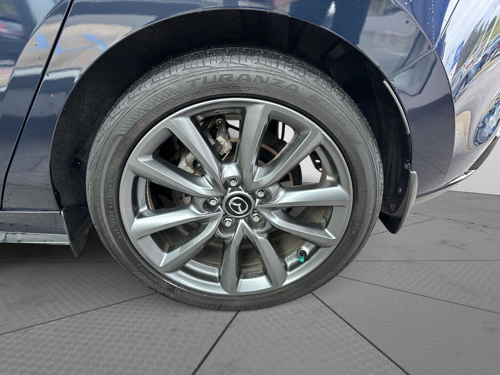 2024 Mazda Mazda3 Hatchback 2.5 s Preferred photo 5