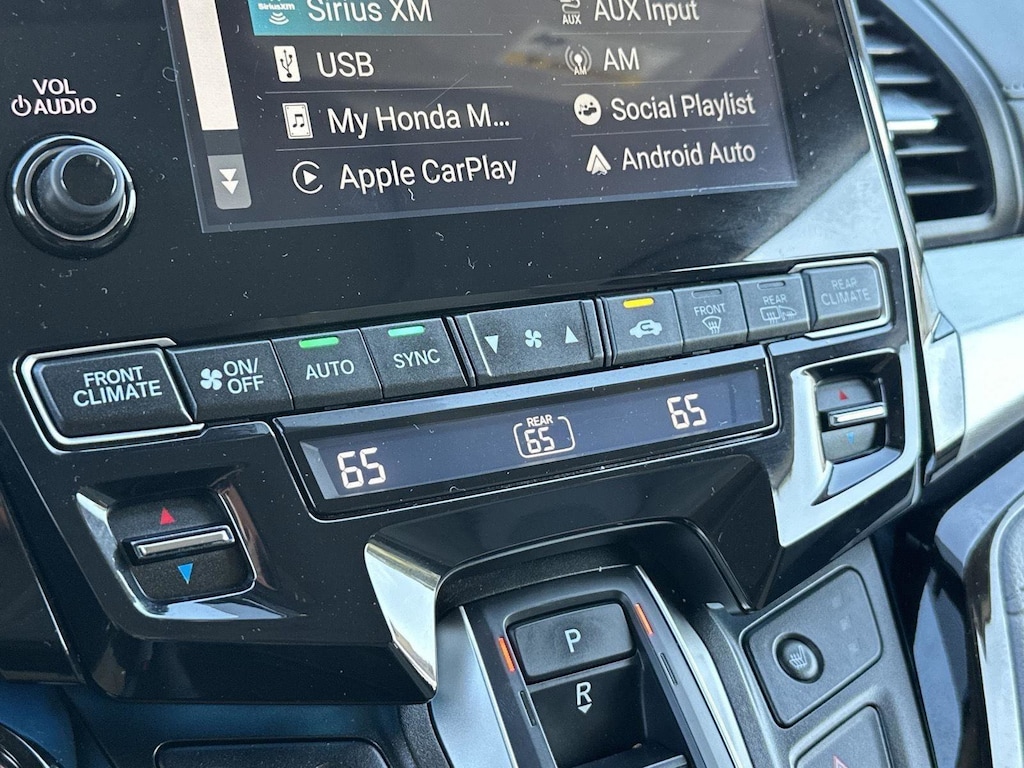 2022 Honda Odyssey Touring photo 21