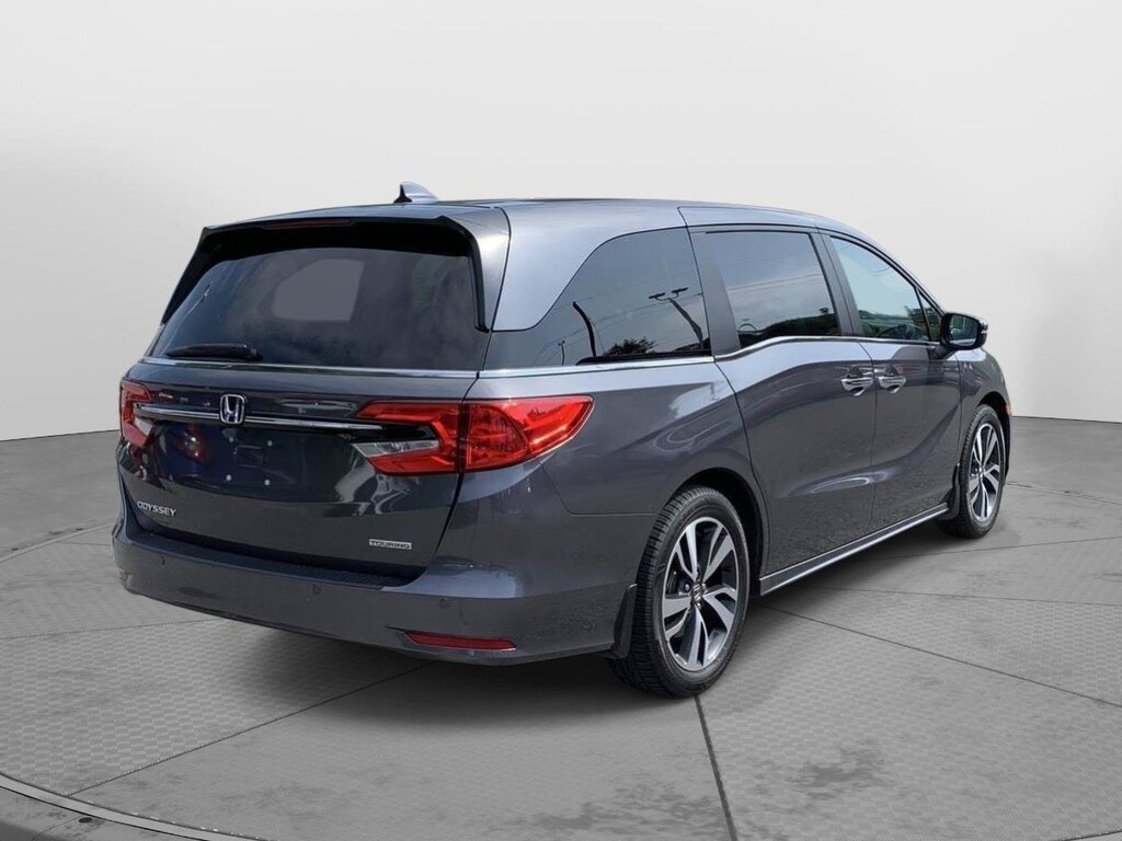 Certified 2024 Honda Odyssey Touring Van