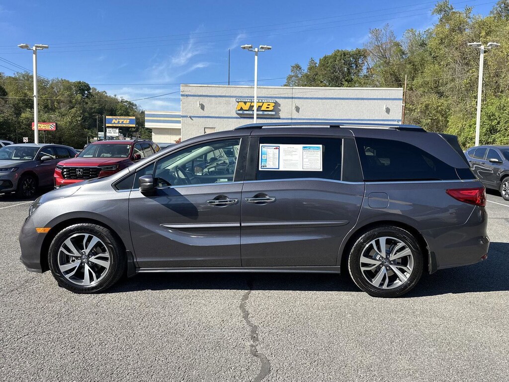 2022 Honda Odyssey Touring photo 49