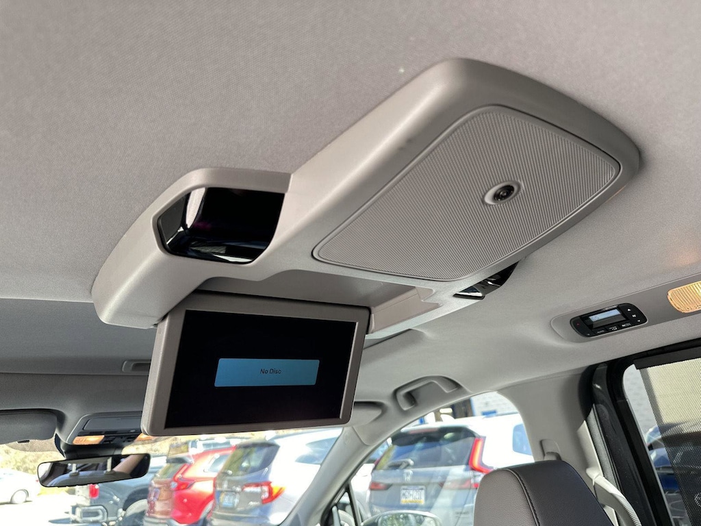 2022 Honda Odyssey Touring photo 36