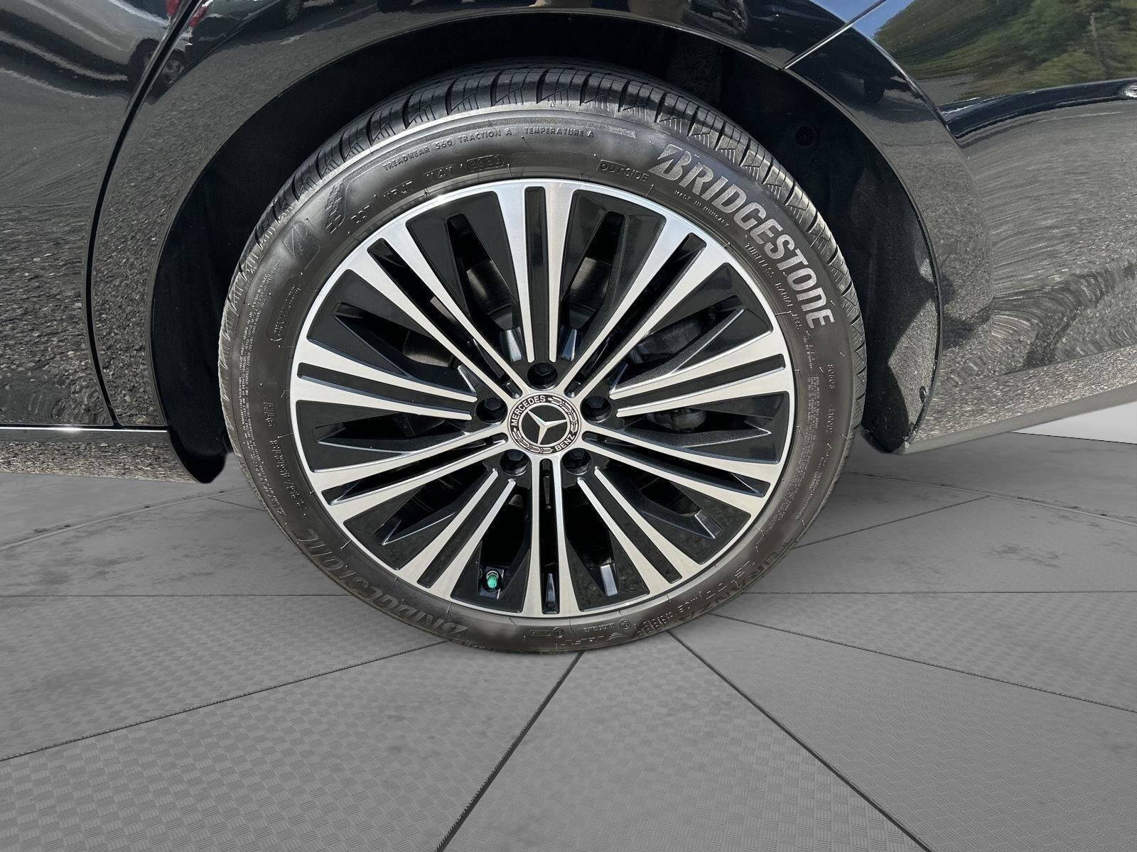 2023 Mercedes Benz CLA 250 4MATIC photo 4