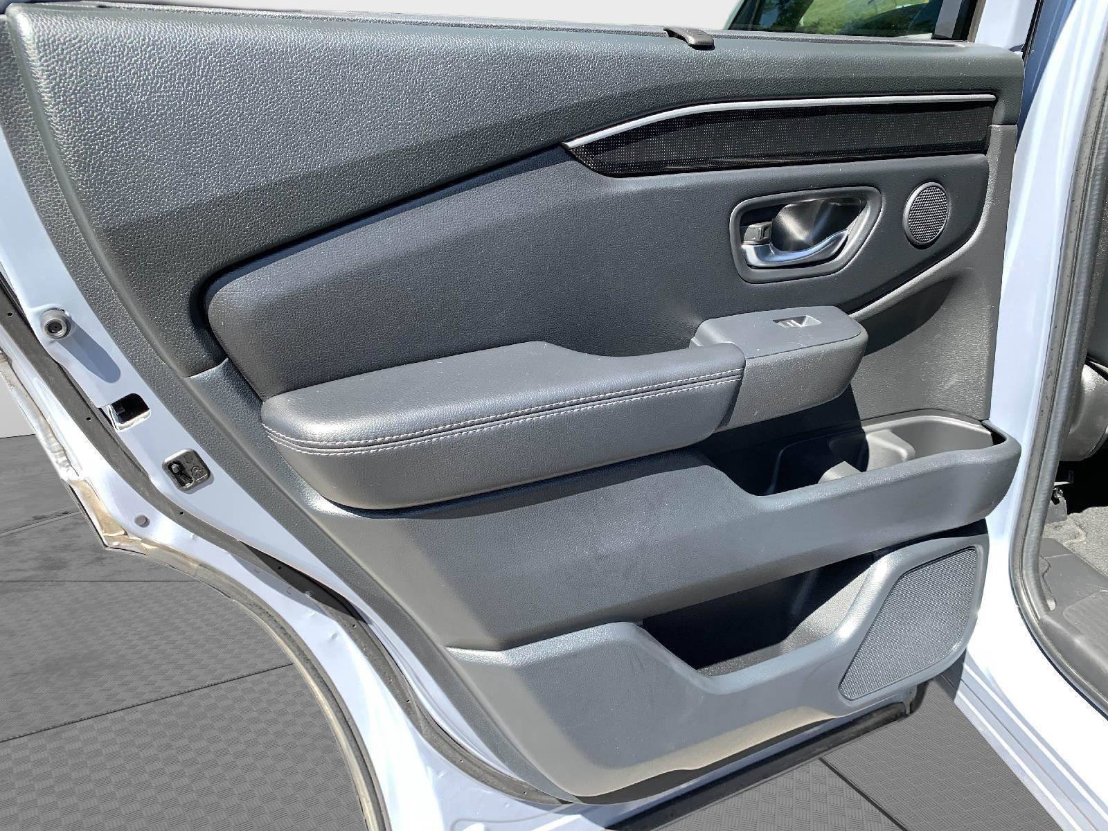2023 Honda Pilot Elite - Photo 43