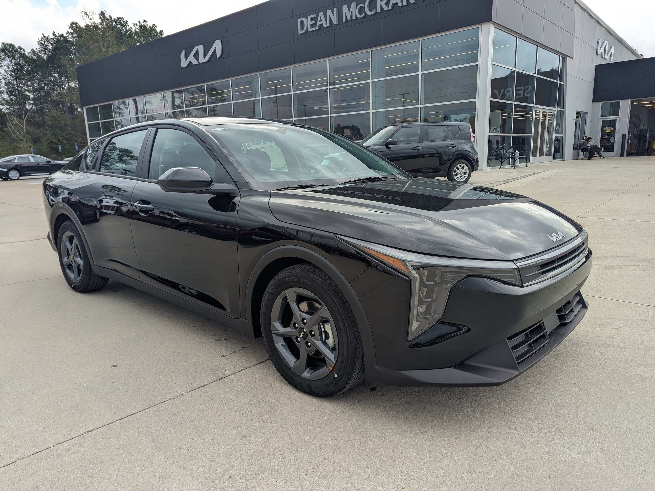 2025 Kia K4 LXS's photo