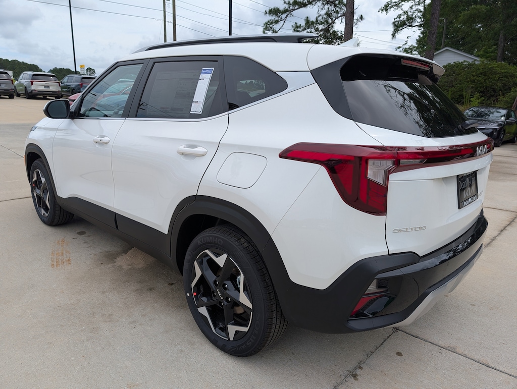 New 2026 Kia Seltos EX SUV