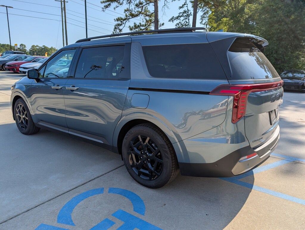 New 2026 Kia Carnival SX Prestige Van Passenger Van