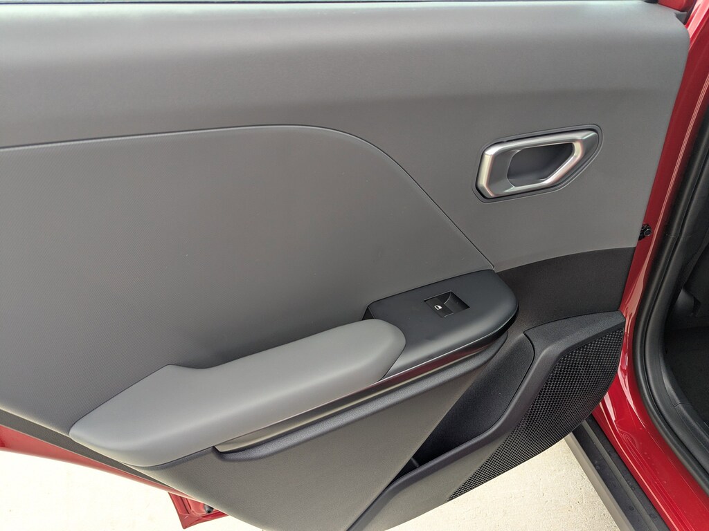 New 2025 Kia K4 LXS Sedan