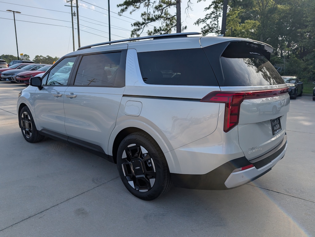New 2026 Kia Carnival EX Van Passenger Van