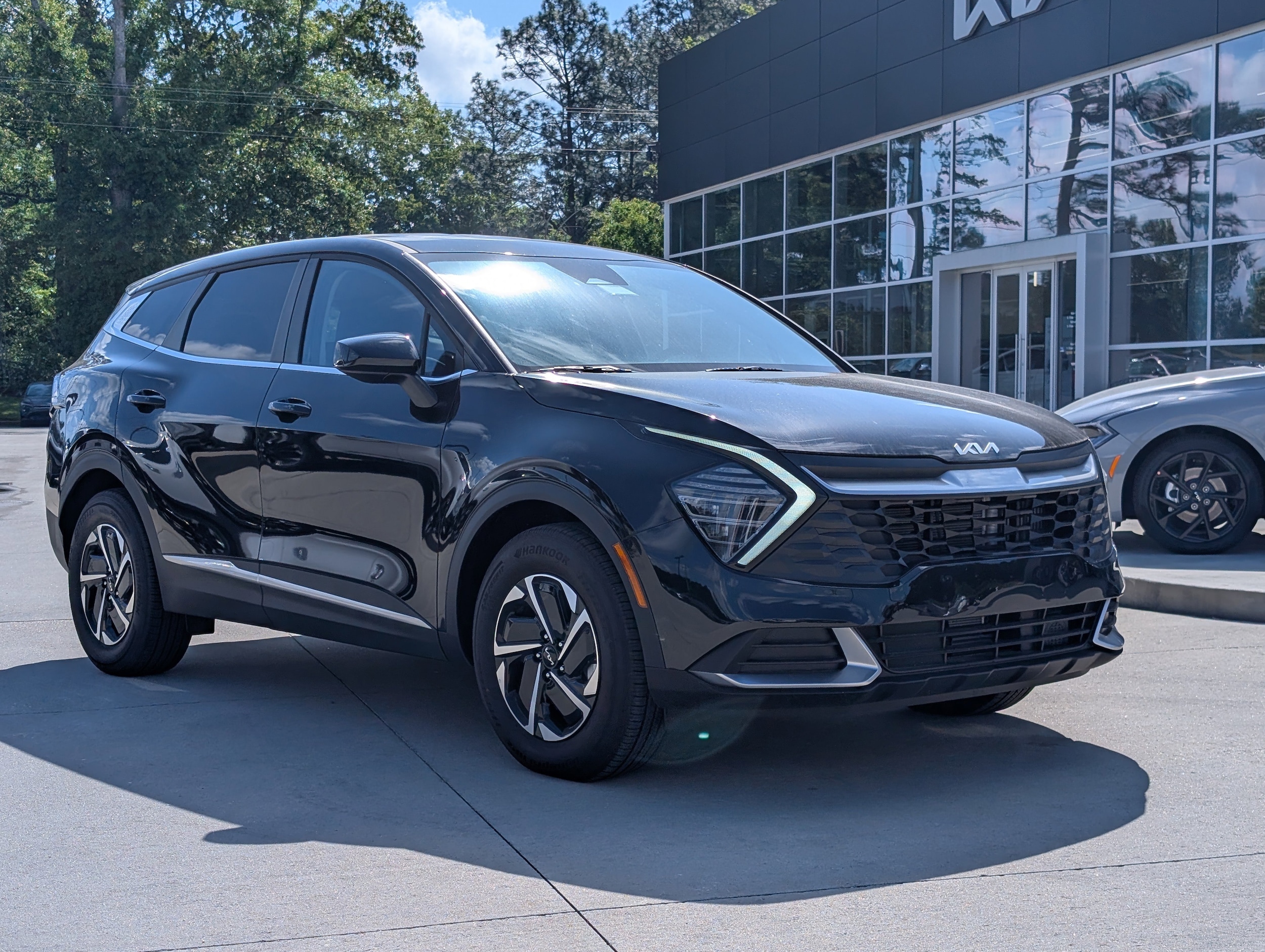 2025 Kia Sportage LX Hybrid - Photo 7