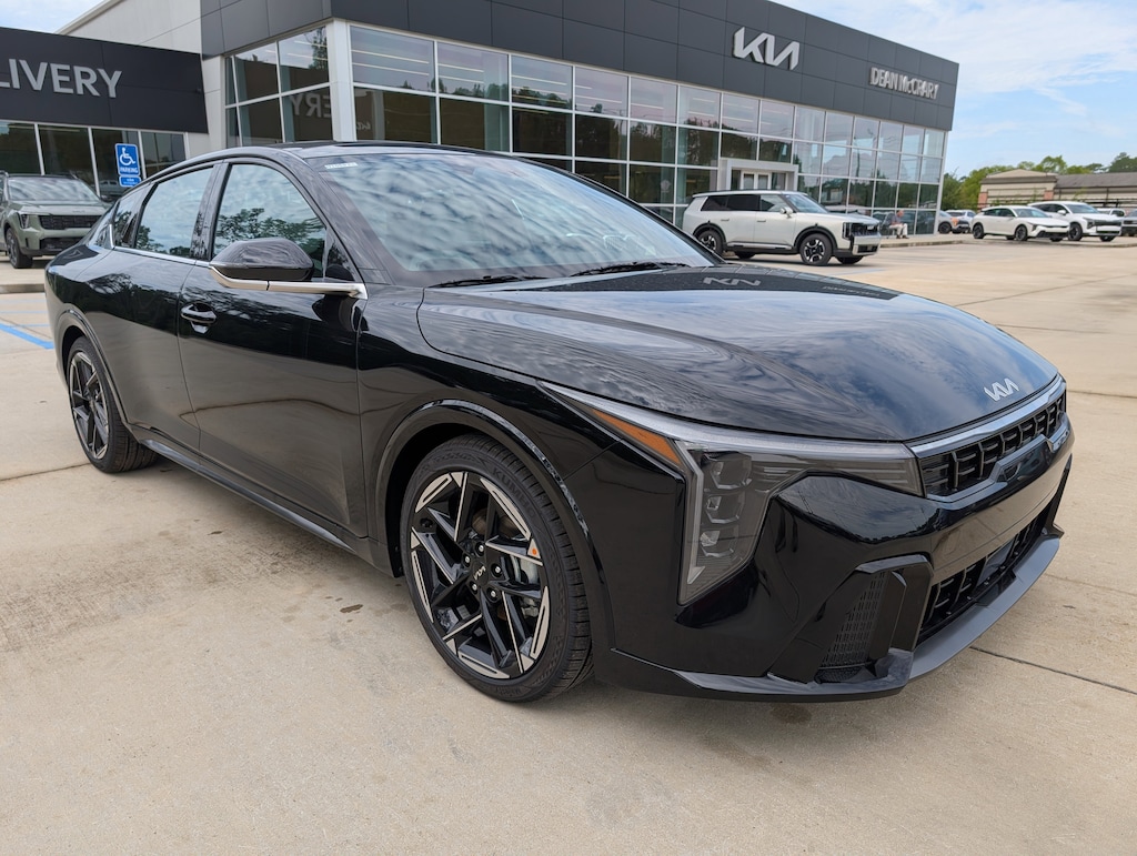 New 2026 Kia K4 GT-Line Sedan