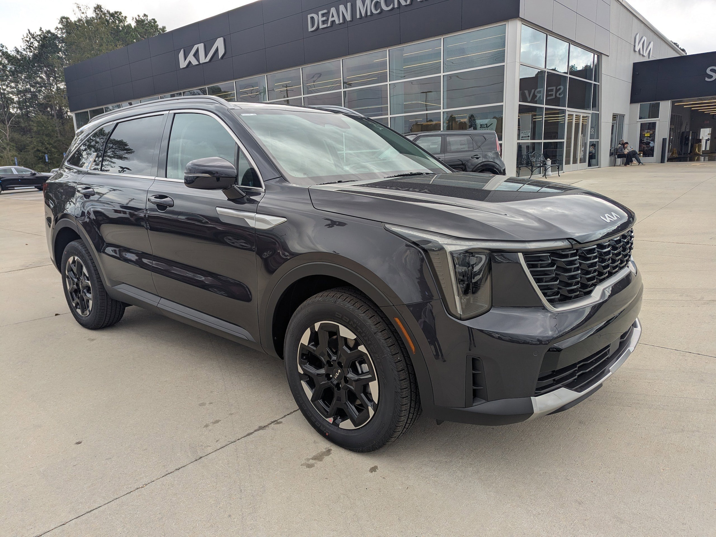 2026 Kia Sorento S's photo