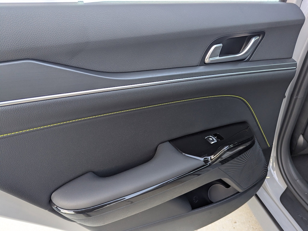 New 2026 Kia K5 GT Sedan